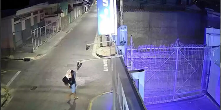 Motorista que deixou jovem desacordada em rua de BH é suspenso do aplicativo de corridas 99