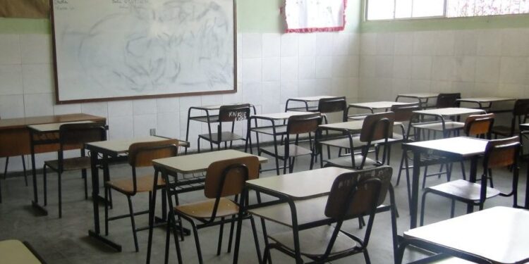 Diretora de escola estadual é afastada do cargo por desviar quase R$ 90 mil dos cofres públicos na Região das Missões