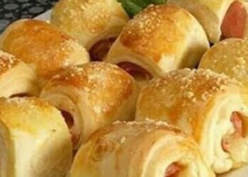 ENROLADINHO DE QUEIJO E PRESUNTO