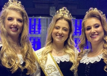 Nova Roma do Sul Coroa Seu Novo Trio de Soberanas para La Prima Vendemmia 2024