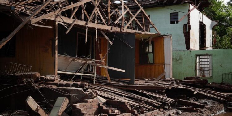 Sobe para 47 o número de mortes no RS causadas pelas enchentes