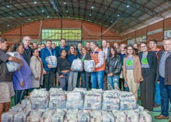 Primeira-dama Janja da Silva visita áreas atingidas pelo ciclone no Rio Grande do Sul