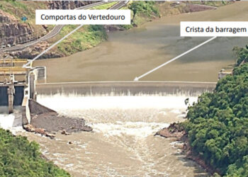 “A não abertura dessas comportas [do vertedouro] colocaria em risco as estruturas”, diz Ceran