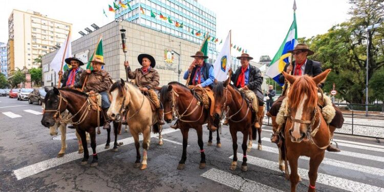 20 de Setembro será marcado por cavalgadas solidárias em todo o Rio Grande do Sul