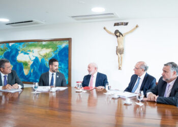Governador apresenta demandas do Rio Grande do Sul para o presidente Lula