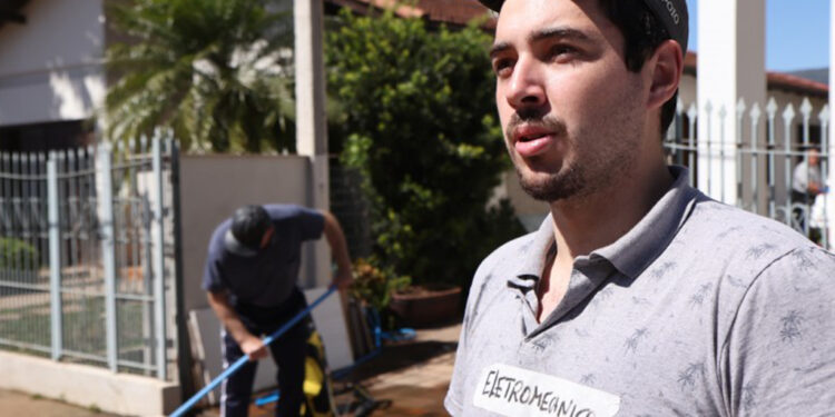 Com mais de 4 mil pessoas, rede de voluntários acelera reconstrução de Roca Sales e Muçum