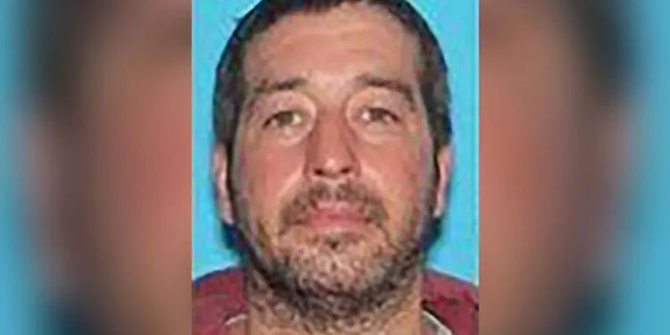 Suspeito de matar 18 pessoas nos EUA é encontrado morto