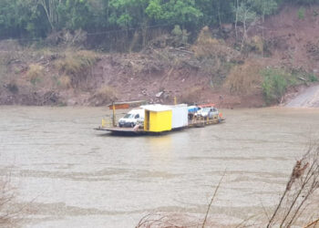 Rio das Antas está subindo devido às chuvas e balsa entre Nova Roma do Sul e Nova Pádua poderá ser interrompida a partir das 18h desta quarta-feira