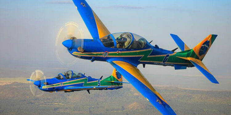 Esquadrilha da Fumaça se apresenta no dia 11 de outubro em Bento Gonçalves