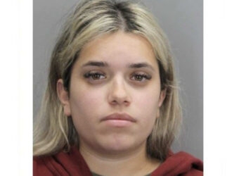 Babá brasileira é presa nos EUA por suspeita de matar homem