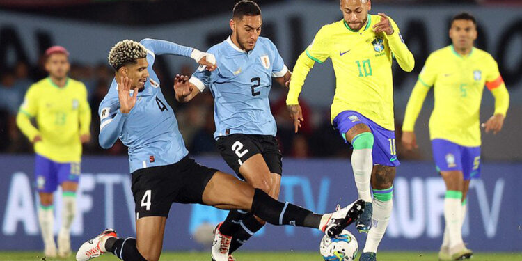 Brasil perde por 2 a 0 para o Uruguai pelas Eliminatórias da Copa
