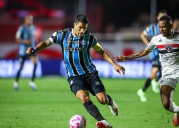 Grêmio é goleado por 3 a 0 pelo São Paulo e conhece sua terceira derrota seguida no Brasileirão