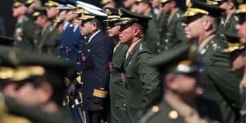 Comissão do Senado aprova proposta que proíbe militares da ativa de se candidatarem em eleições