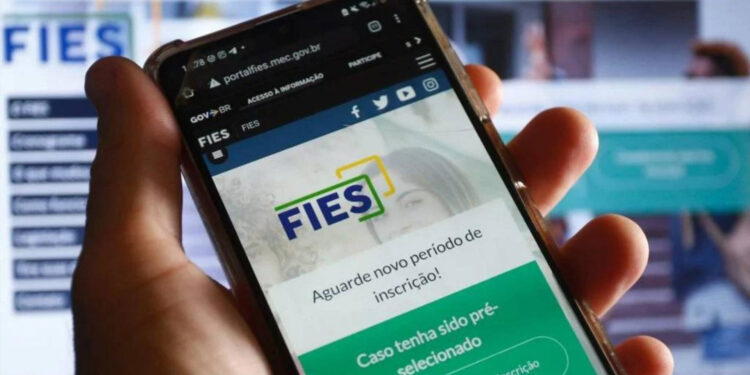 Governo anuncia desconto de até 99% para renegociação de dívidas do Fies