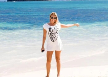 Amante de viagens, admiradora do mar e gremista: quem é a brasileira encontrada morta em banheira na Austrália