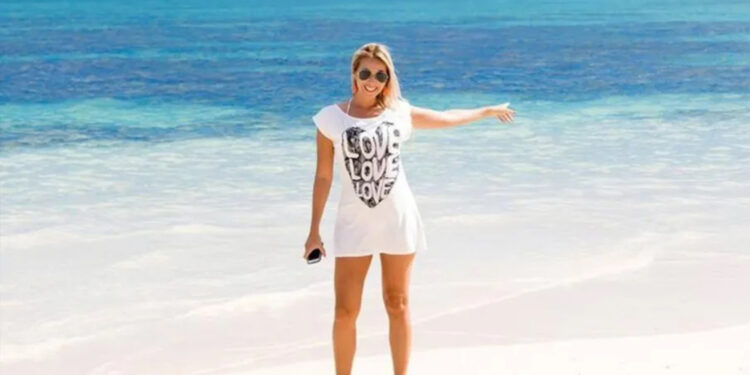 Amante de viagens, admiradora do mar e gremista: quem é a brasileira encontrada morta em banheira na Austrália