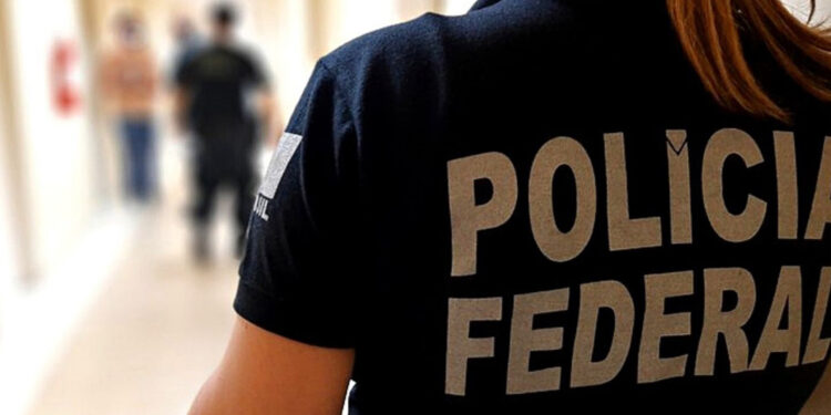 PF prende dois homens suspeitos de planejar atos terroristas no país