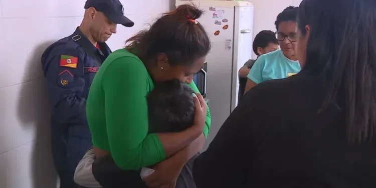 Quatro crianças que estavam desaparecidas são encontradas com vida no RS