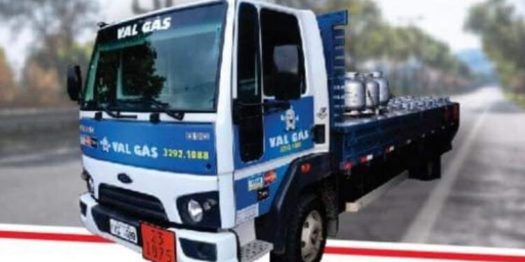 Sábado Solidário: Valgás está em Nova Roma do Sul e Destinará 10 Reais por Botijão Vendido à Reconstrução da Ponte