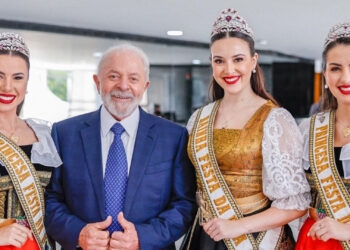 Presidente Lula Recebe Convite Especial para Abertura da Festa da Uva 2024