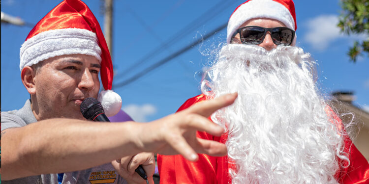 Festa de Natal da Rádio Nova Roma FM Promete Encantar Toda a Comunidade Neste Sábado