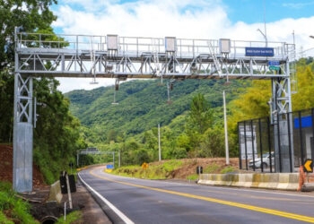 Primeiro pórtico do sistema free flow começa a operar na ERS-122, na próxima sexta (15)