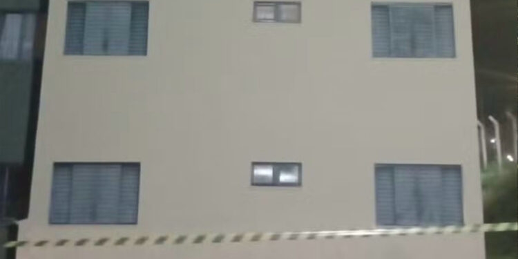 Bebê de 4 meses cai do 3º andar de prédio e fica em estado grave em Campo Grande