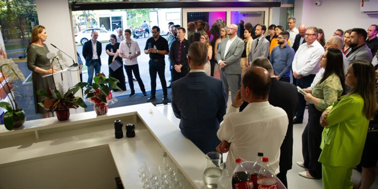 Hospital São Carlos, em Farroupilha, reinaugura pronto-atendimento