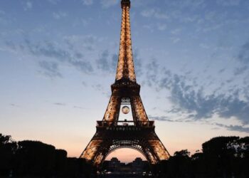 Governo francês reduz pela metade público na abertura dos Jogos Olímpicos