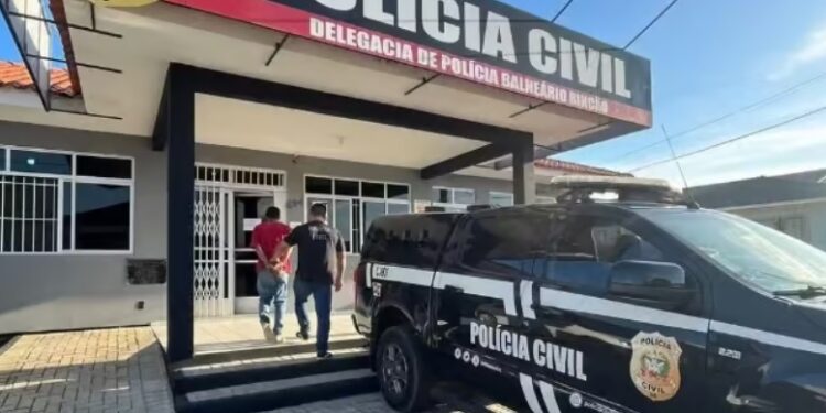 Pastor é preso suspeito de abusar sexualmente de crianças em SC