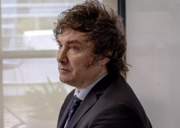 Governo da Argentina cancela benefícios sociais de mais de 27 mil pessoas