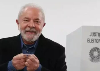 Após fraude em filiação de Lula ao partido de Bolsonaro, a Justiça Eleitoral exigirá dupla confirmação em procedimentos desse tipo