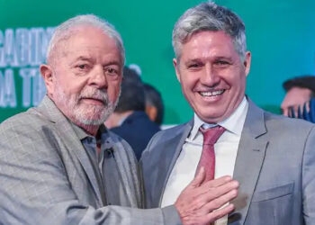 O ministro Paulo Teixeira, do Desenvolvimento Agrário e Agricultura Familiar representará Lula na abertura da Festa Uva 2024