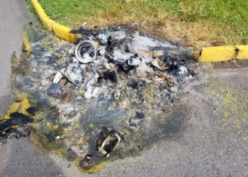 Vandalismo em Nova Pádua: Containers de Lixo São Alvos de Ataques