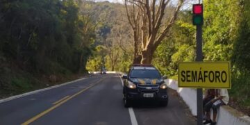 BR-116 em Nova Petrópolis: Bloqueio de 24 horas devido a erosão após chuvas intensas