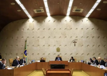 Supremo julga ação que pode anular a eleição de sete deputados federais