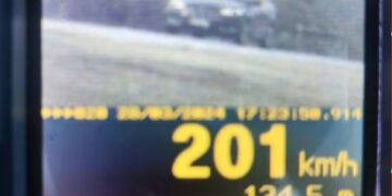 Carro é flagrado a mais de 200 km/h em rodovia do RS; limite é de 110 km/h