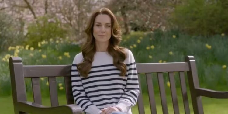Kate Middleton anuncia que está com câncer