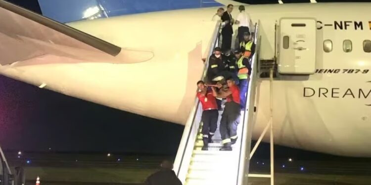 Passageiro passa mal em voo internacional e morre ao pousar em Natal