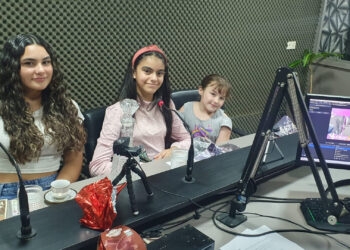 Meninas encantam em especial de Páscoa no ‘De Frente com Elas’