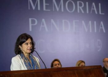 Ministra da Saúde demite diretor em meio à crise de hospitais federais e após reunião com Lula