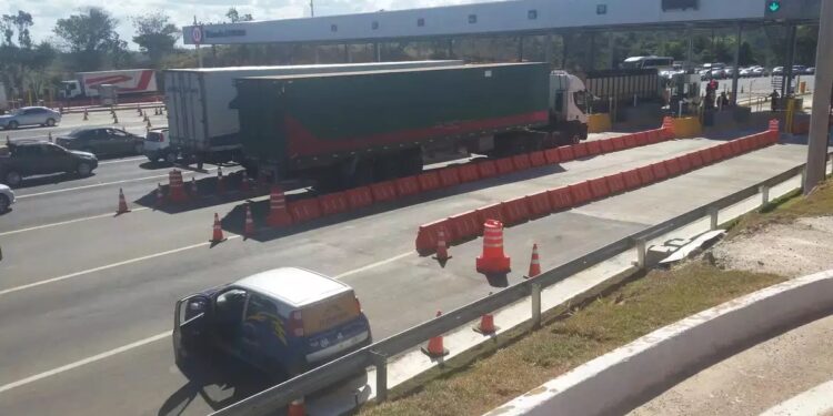 Pedágios de rodovias federais poderão ser pagos com PIX