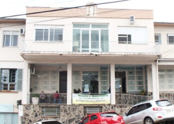 Hospital São José de Antônio Prado enfrenta superlotação em plantão de emergência