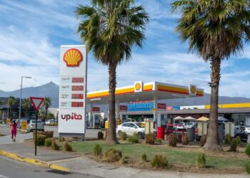 Shell deve fechar 1.000 Postos de Gasolina