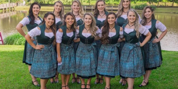 Kerb das Soberanas da 35ª Oktoberfest de Igrejinha