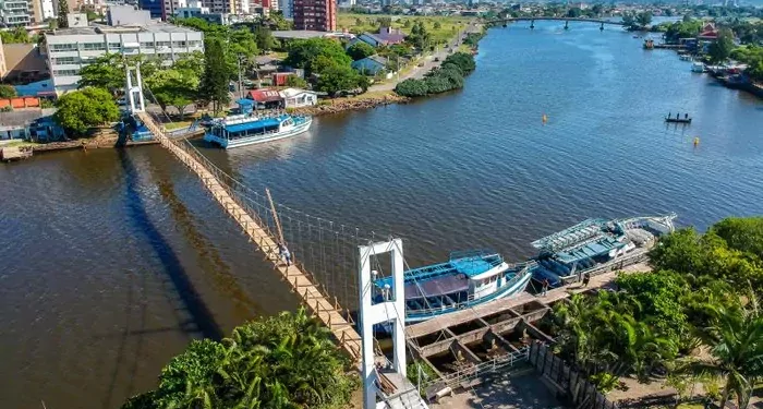 Com danos estruturais, nova ponte pênsil entre Torres e Passo de Torres tem entrega adiada