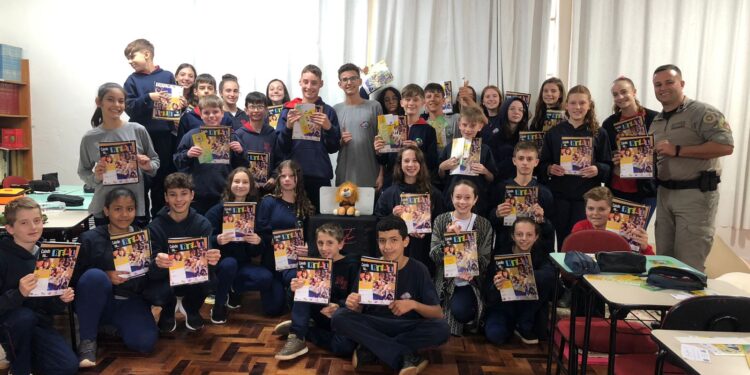 PROERD/2024: Lançamento em Nova Roma do Sul fortalece parceria na prevenção às drogas nas escolas