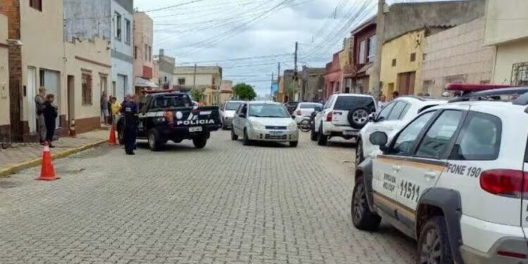 Esposa e marido morrem em briga de irmãos por herança