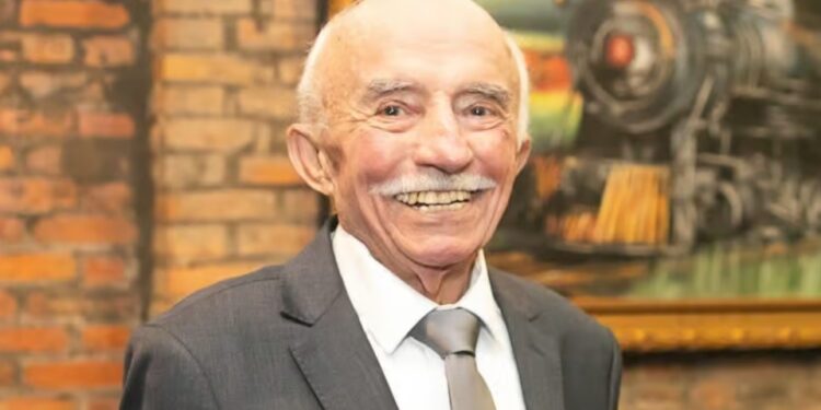 Farroupilha se despede de Sezínio Luiz Portolan, fundador da Rádio Spaço FM