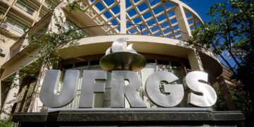 Após revisão de dados, UFRGS é considerada a melhor universidade federal do País